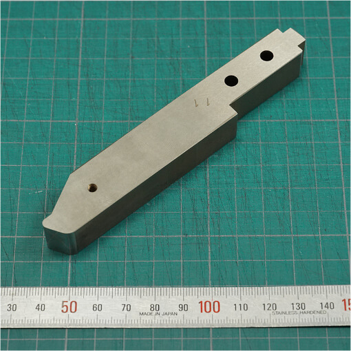 ワイヤーカット細穴放電気を使った製作例2